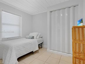 1123 N 18th Ave N, Lake Worth FL 33460