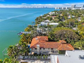 1398 Bay Dr, Miami Beach FL 33141