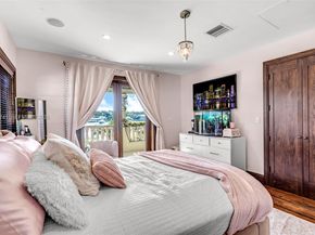 1398 Bay Dr, Miami Beach FL 33141