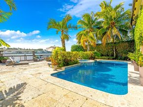 1398 Bay Dr, Miami Beach FL 33141