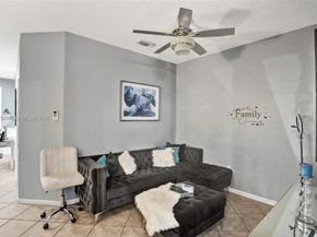 21427 NW 13th Ct 314, Miami Gardens FL 33169