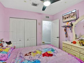 21427 NW 13th Ct 314, Miami Gardens FL 33169