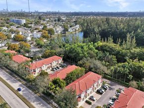 21427 NW 13th Ct 314, Miami Gardens FL 33169