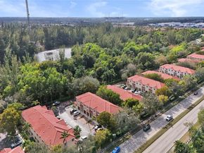 21427 NW 13th Ct 314, Miami Gardens FL 33169