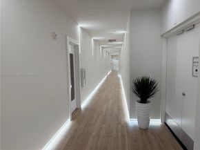 90 SW 3rd Street 2112, Miami FL 33130