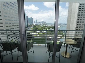 325 S Biscayne Blvd 1822, Miami FL 33131