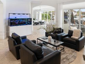 2320 NE 34th Ct, Lighthouse Point FL 33064