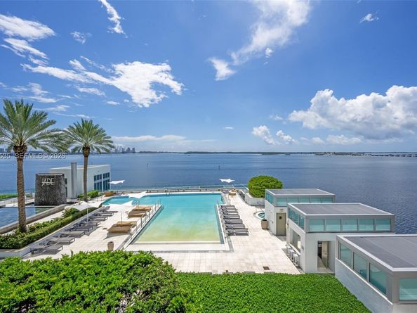 1331 Brickell Bay Dr 911, Miami FL 33131