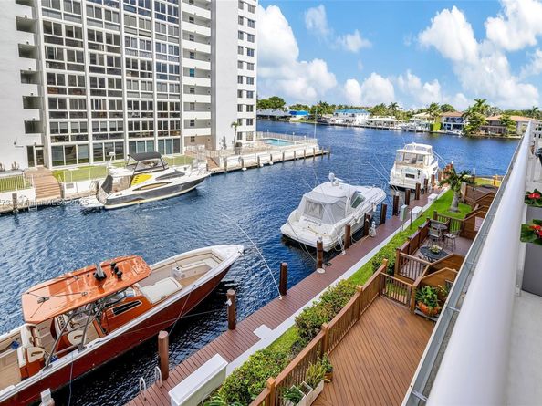 3100 NE 48th St 309, Fort Lauderdale FL 33308