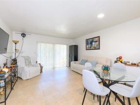 14500 SW 88th Ave 213, Palmetto Bay FL 33176