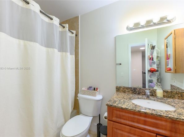 14500 SW 88th Ave 213, Palmetto Bay FL 33176