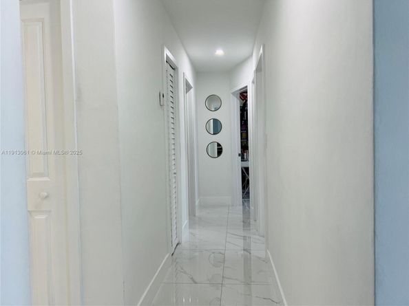 9645 SW 10th Ter, Miami FL 33174