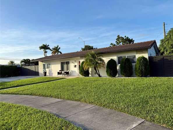 9645 SW 10th Ter, Miami FL 33174