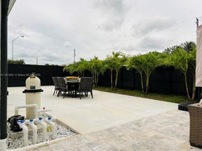 9645 SW 10th Ter, Miami FL 33174