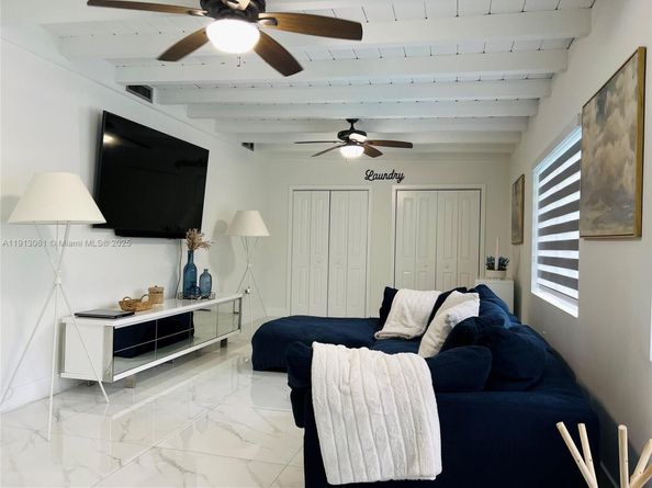 9645 SW 10th Ter, Miami FL 33174