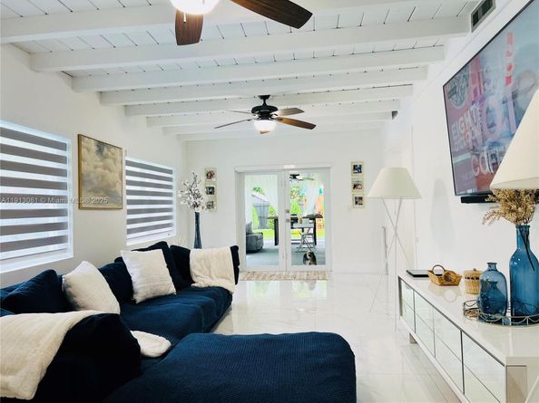 9645 SW 10th Ter, Miami FL 33174