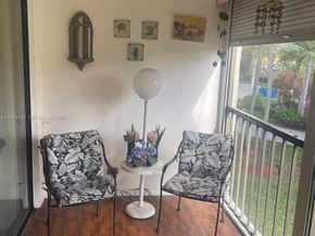 16500 Golf Club Rd 204, Weston FL 33326