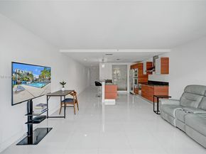 2950 NE 188th Street 225, Aventura FL 33180