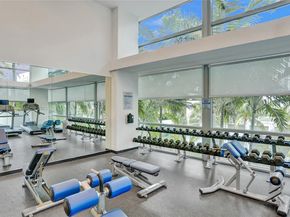 2950 NE 188th Street 225, Aventura FL 33180