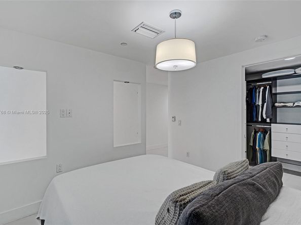 2950 NE 188th Street 225, Aventura FL 33180