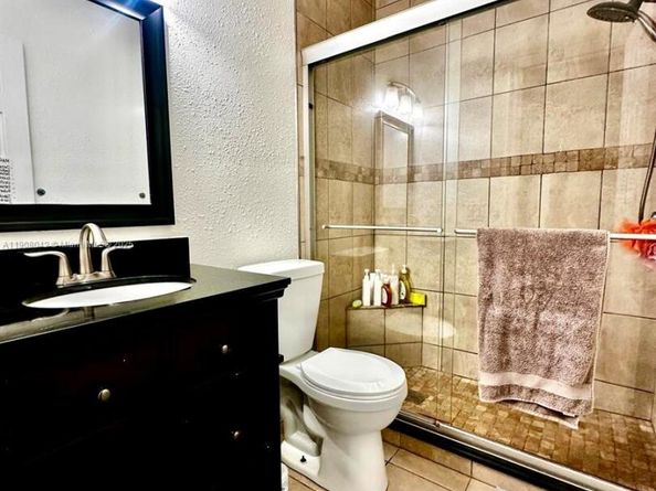 3121 SW 20th St, Miami FL 33145