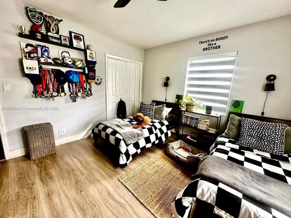 3121 SW 20th St, Miami FL 33145