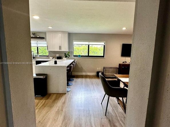 3121 SW 20th St, Miami FL 33145