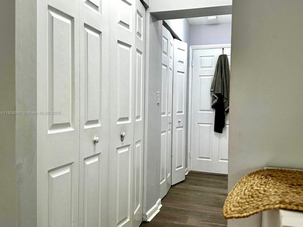 3121 SW 20th St, Miami FL 33145