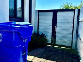 3121 SW 20th St, Miami FL 33145