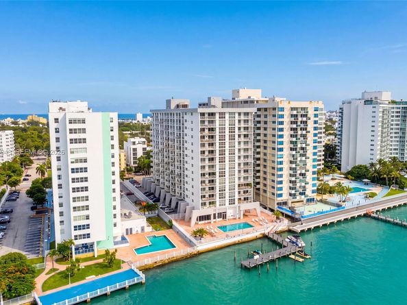 1228 West Ave 1405, Miami Beach FL 33139