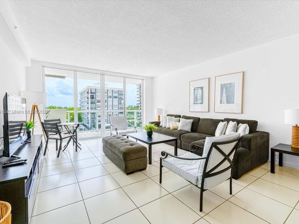 5601 Collins Ave 521, Miami Beach FL 33140