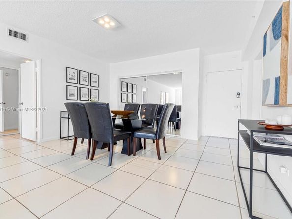 5601 Collins Ave 521, Miami Beach FL 33140