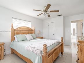 2452 NW 98th Ln, Coral Springs FL 33065