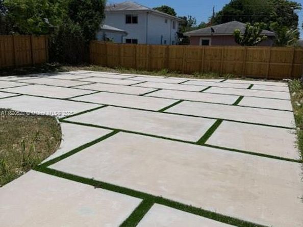 10290 SW 174th Ter, Miami FL 33157