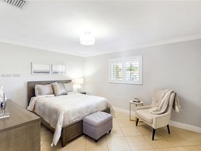 8860 SW 155th Ter, Palmetto Bay FL 33157