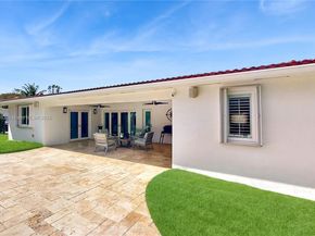 8860 SW 155th Ter, Palmetto Bay FL 33157