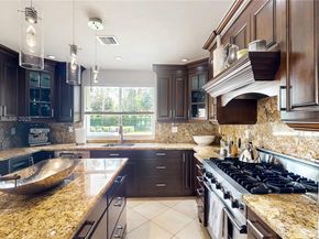 8860 SW 155th Ter, Palmetto Bay FL 33157