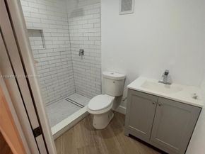 8015 SW 107th Ave 213, Miami FL 33173