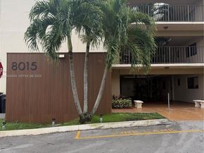 8015 SW 107th Ave 213, Miami FL 33173