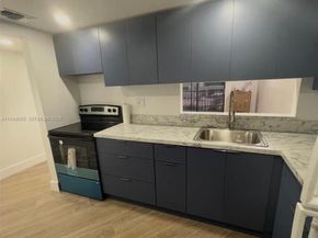 8015 SW 107th Ave 213, Miami FL 33173