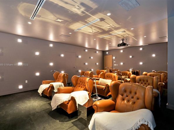 1300 S Miami Ave 1407, Miami FL 33130