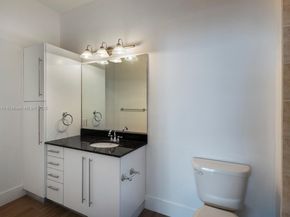 7350 SW 89th St 514S, Miami FL 33156