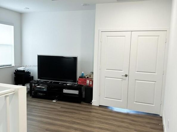 4416 SW 175th Ave, Miramar FL 33029