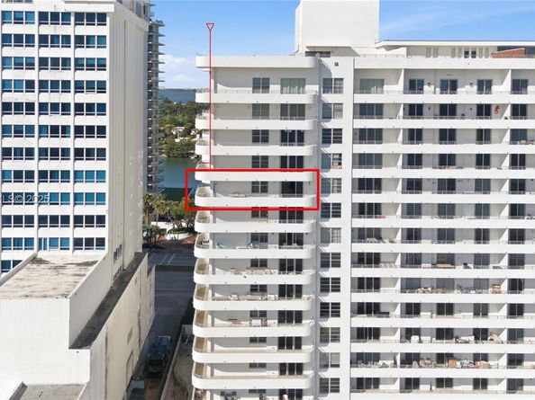 5555 Collins Ave 12N, Miami Beach FL 33140