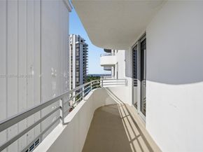 5555 Collins Ave 12N, Miami Beach FL 33140