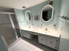 1833 S Ocean Dr 1202, Hallandale Beach FL 33009