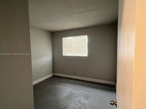 4321 NW 12th Ter, Oakland Park FL 33309