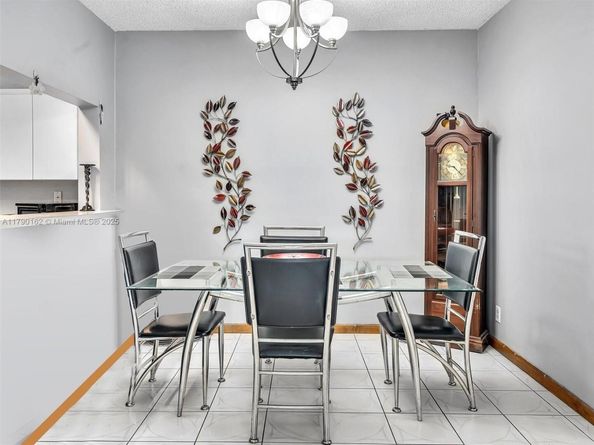 9401 NW 14th Ct 224, Pembroke Pines FL 33024