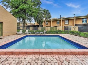 9401 NW 14th Ct 224, Pembroke Pines FL 33024