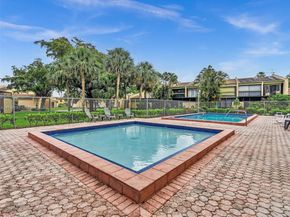 9401 NW 14th Ct 224, Pembroke Pines FL 33024